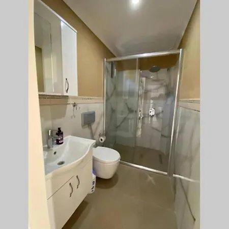 فيلة Super Luxury With 5bedroom,pool And Jacuzzi ألانيا